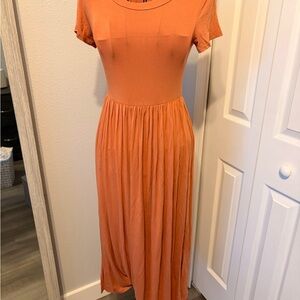 Elegant Orange Midi Dress